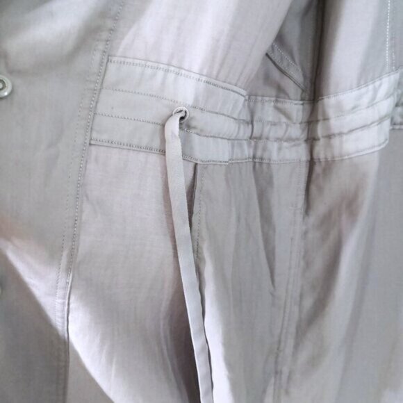 Like New Lululemon City Stroll Jacket Size 6 - Picture 6 of 7